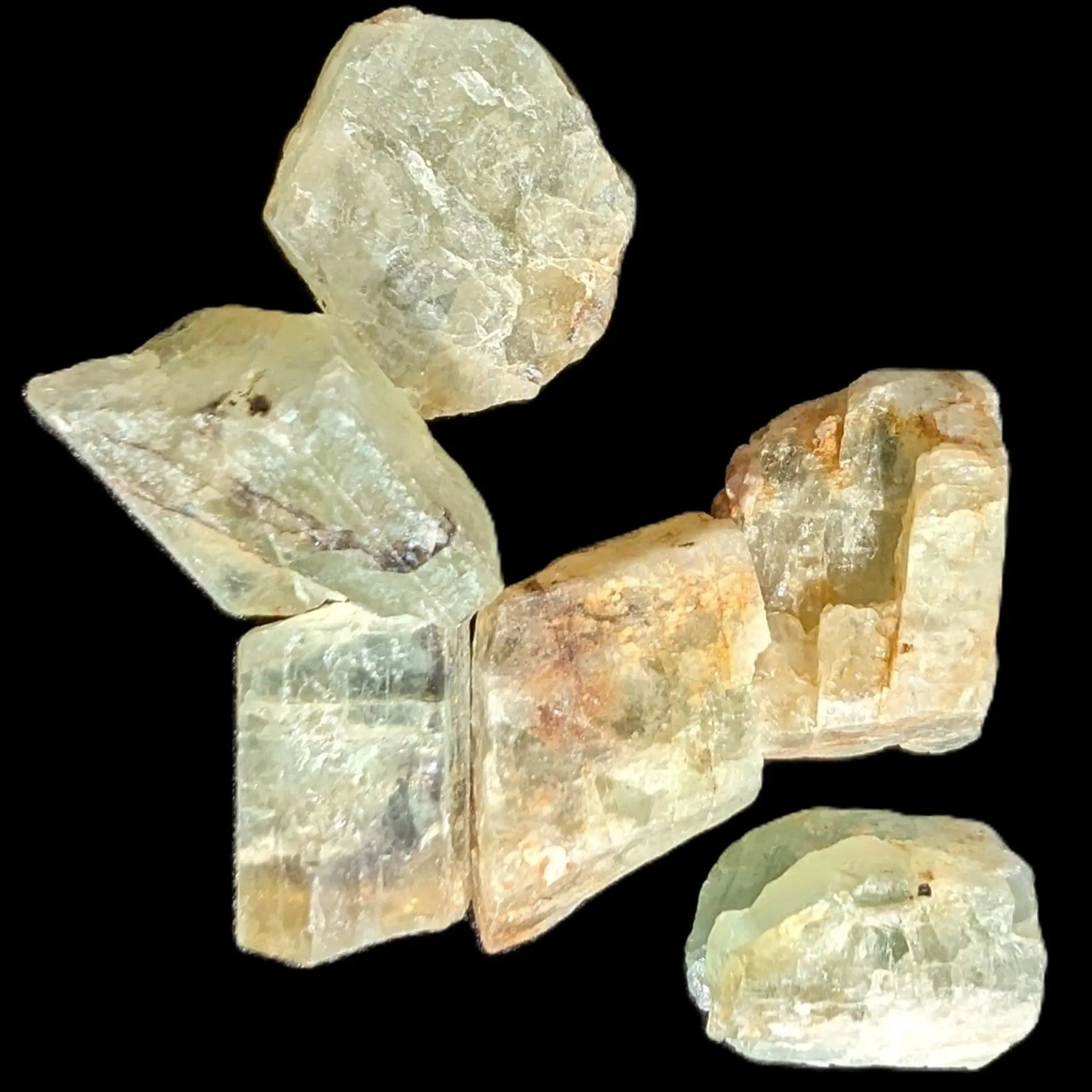 Aquamarine natural 4-6 crystals 7-8g in sunshine - Rocks and Things Store