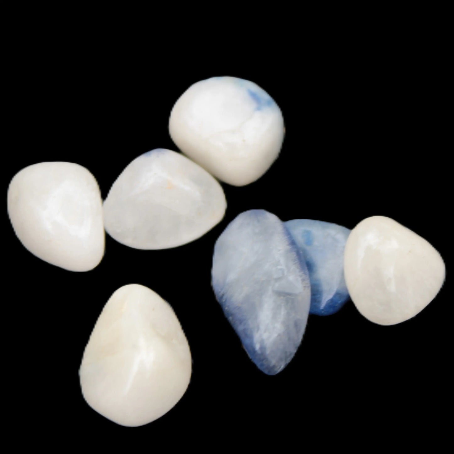 Dumortierite Blue hair Quartz 7 tiny crystals 7-9g Rocks and Things