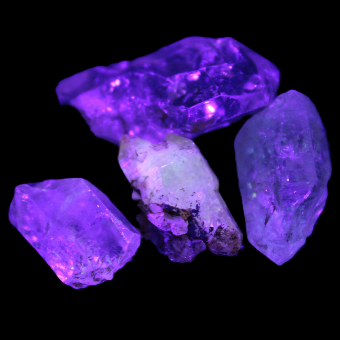 Fenster Enhydro Quartz with oil 1-6 crystals 11-18g Rocks and Things
