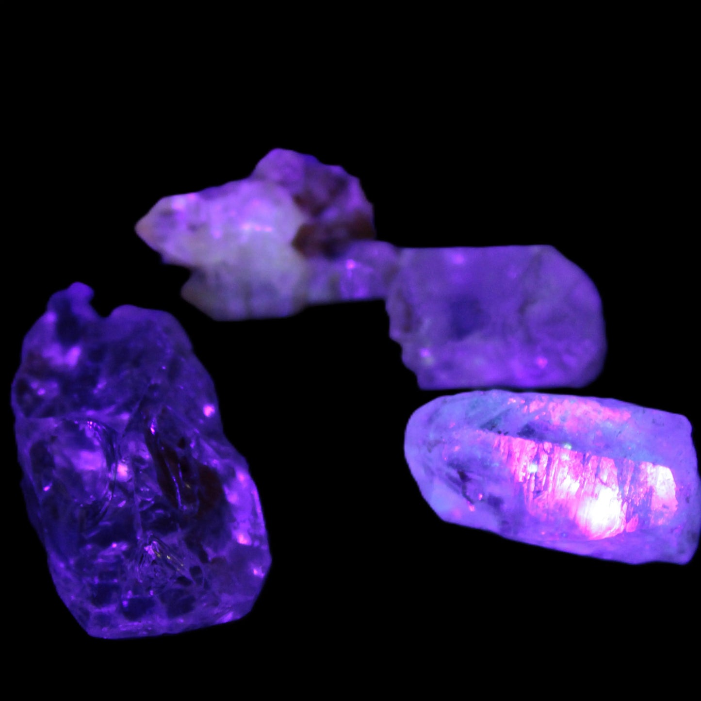Fenster Enhydro Quartz with oil 1-6 crystals 11-18g Rocks and Things