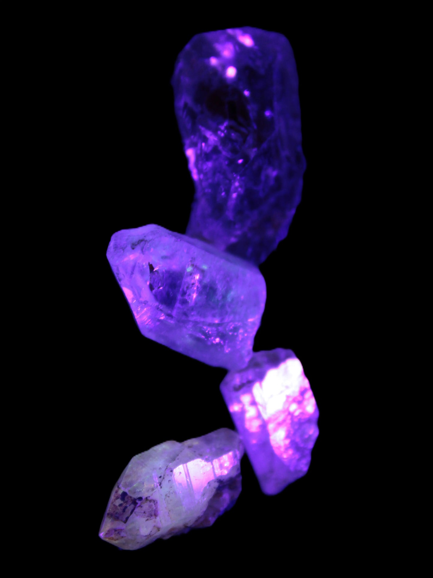 Fenster Enhydro Quartz with oil 1-6 crystals 11-18g Rocks and Things