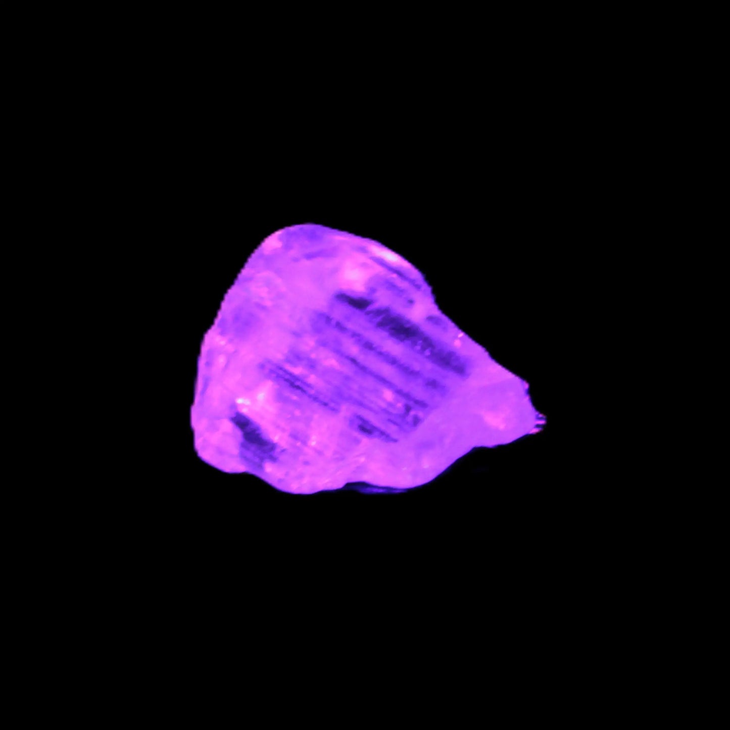 Kunzite crystal from Afghanistan 2-3g Rocks and Things