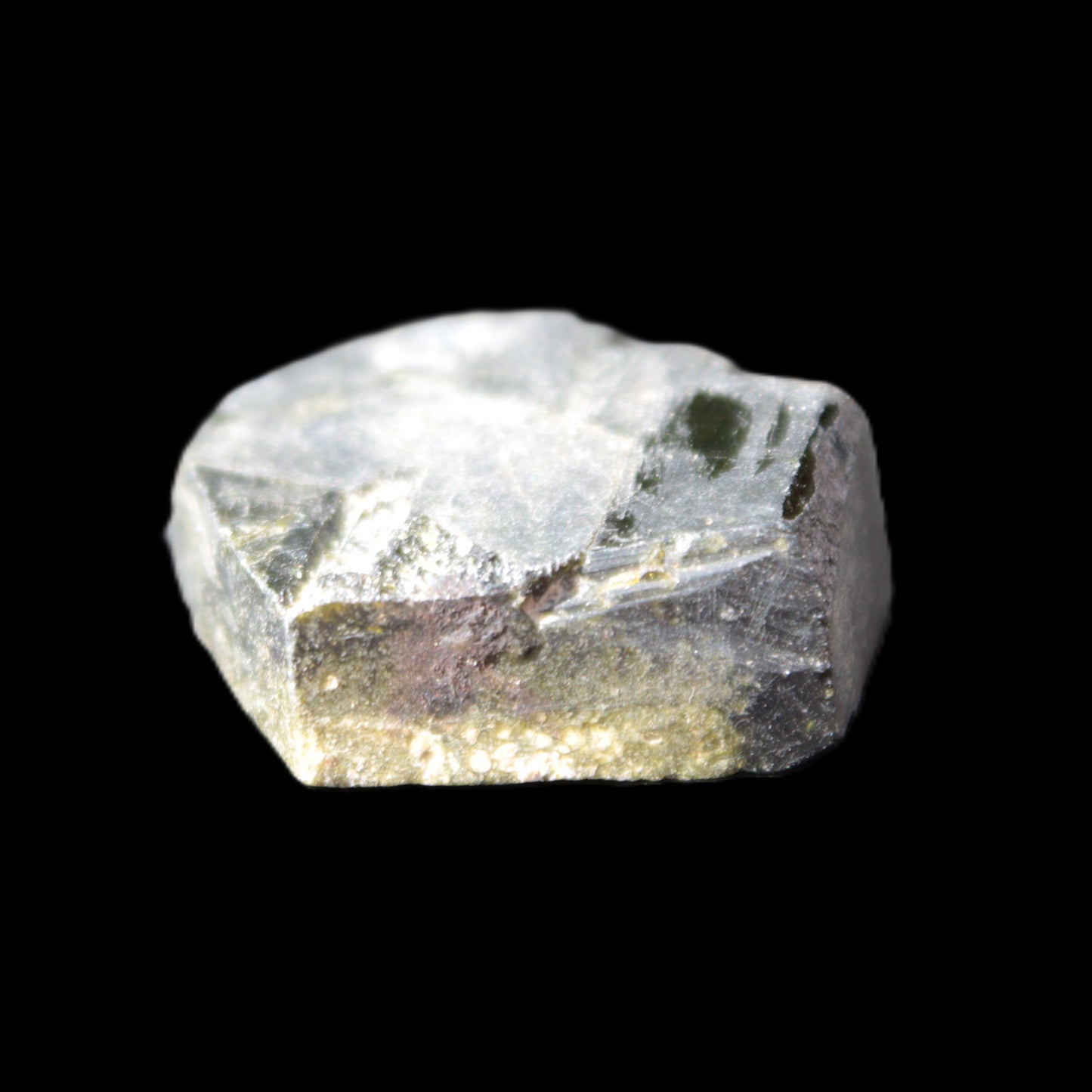 Flat Epidote crystal specimen from Iran 40*38*12mm 32.8g Rocks and Things