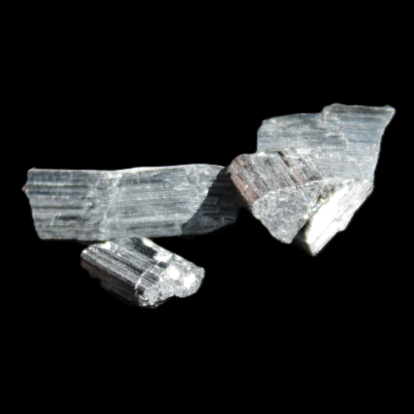 Black Tourmaline from Pakistan 2-4 crystals 9-12g Rocks and Things