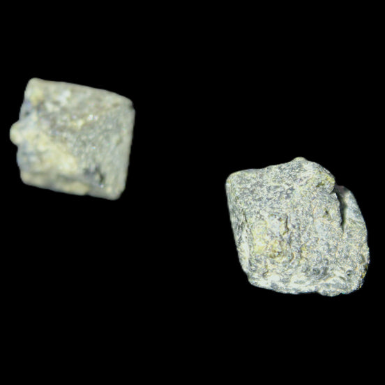 Magnetic Epidote 2/3 octahedral crystals 10-20mm 10g in sunlight - Rocks and Things Store
