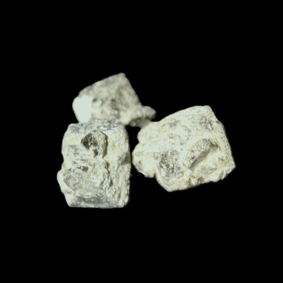 Magnetic Epidote 2/3 irregular octahedral crystals 10-20mm 14/15g in sunlight - Rocks and Things Store