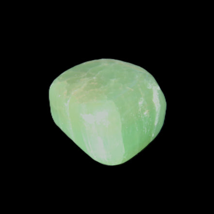 Green Aragonite tumbled stone 23*21*15mm 18g in sunlight - Rocks and Things Store