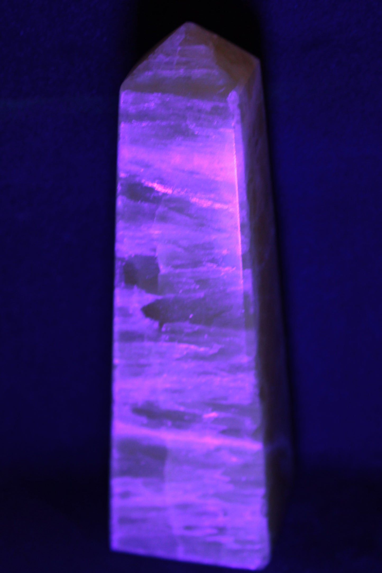 Lemon Calcite obelisk 543g Rocks and Things