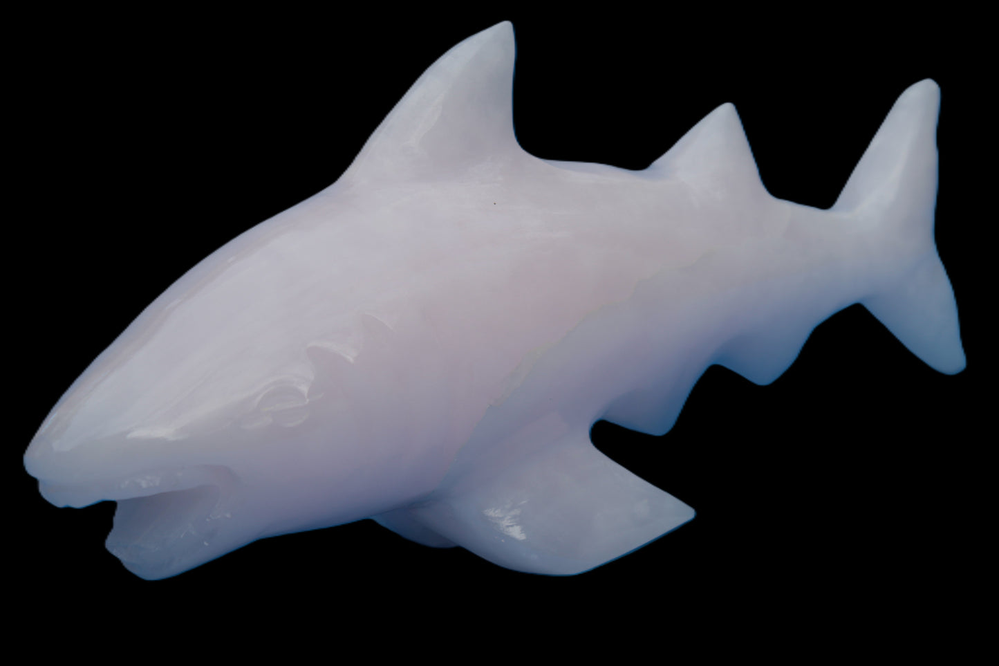 Mangano Calcite hand-carved shark 687g Rocks and Things