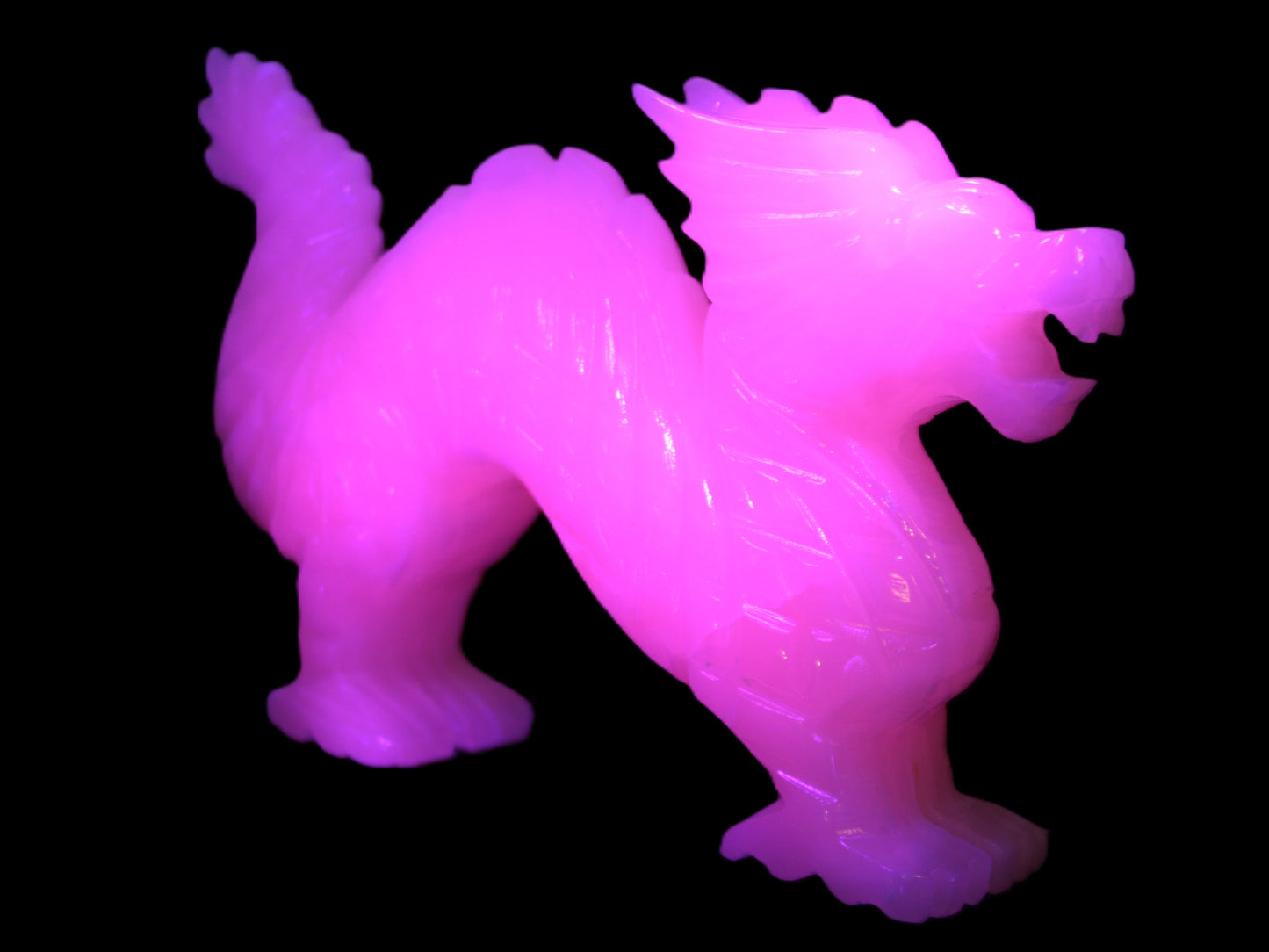 Mangano Calcite hand-carved Dragon 952g Rocks and Things