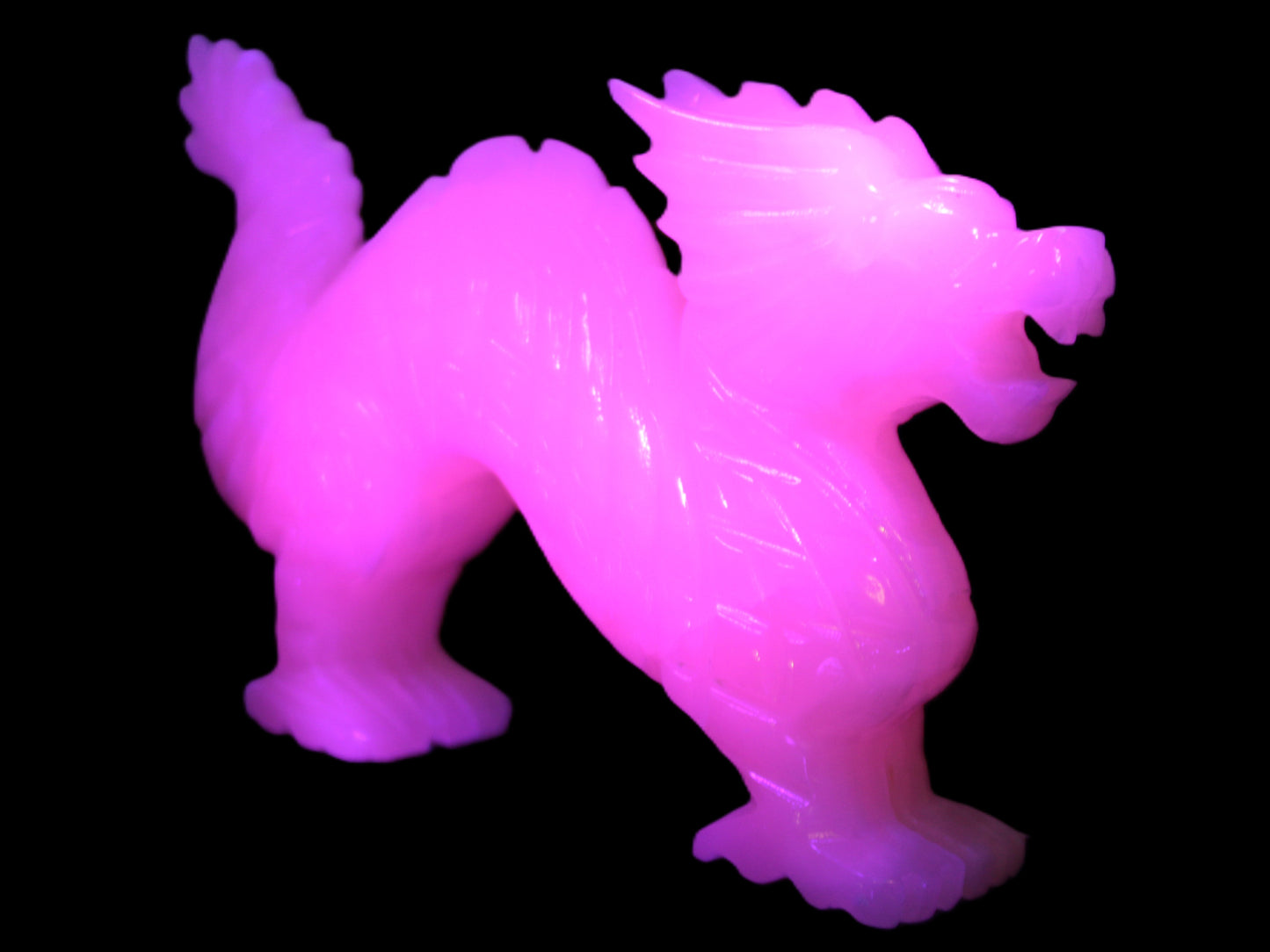Mangano Calcite hand-carved Dragon 952g Rocks and Things