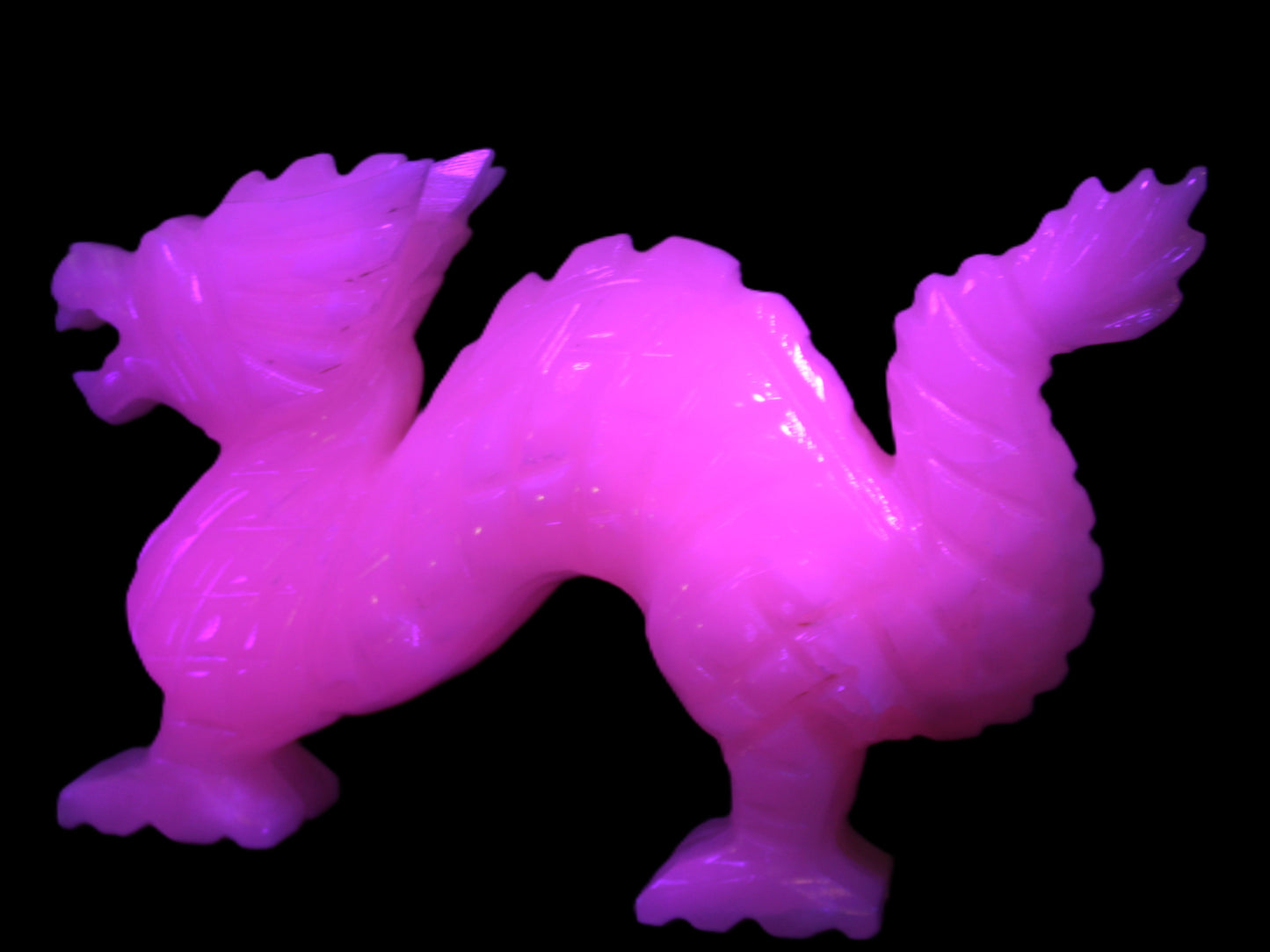 Mangano Calcite hand-carved Dragon 952g Rocks and Things