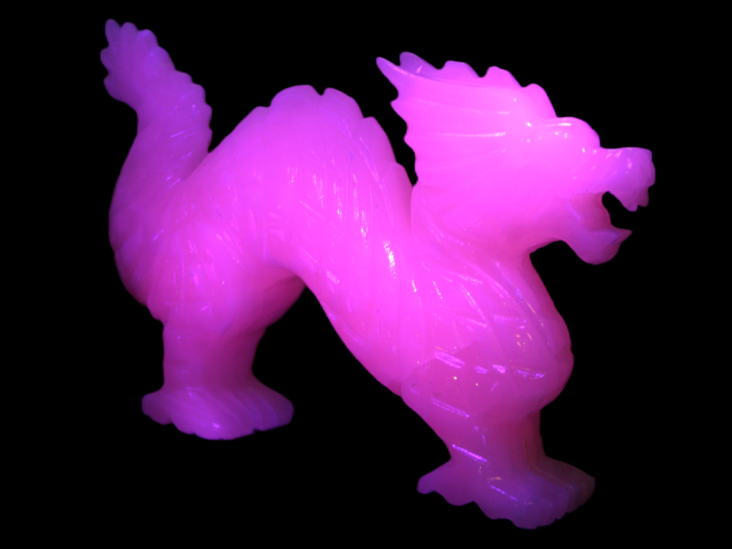 Mangano Calcite hand-carved Dragon 952g Rocks and Things
