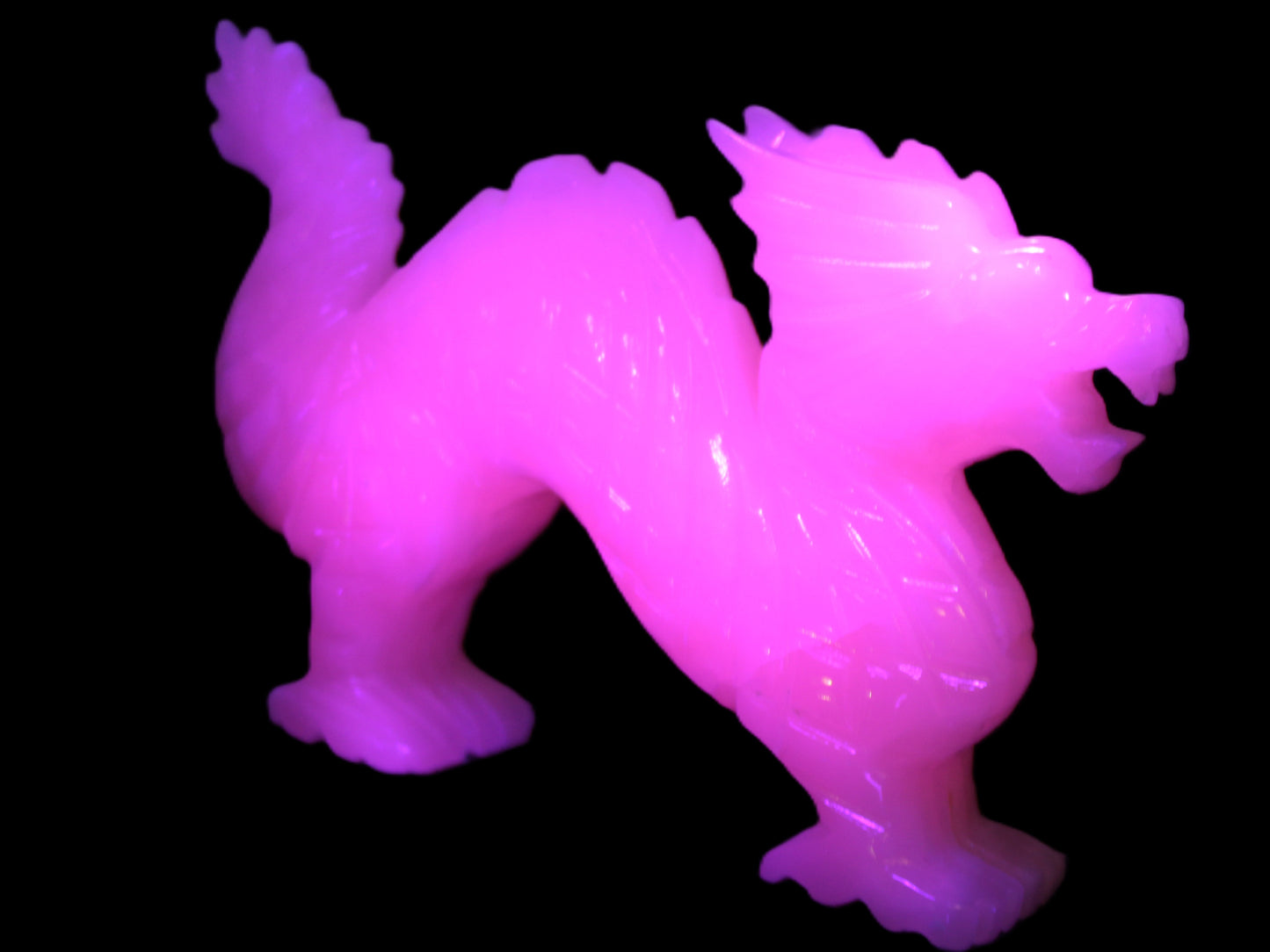 Mangano Calcite hand-carved Dragon 952g Rocks and Things
