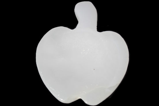 Mangano Calcite hand-carved apple 62-68g Rocks and Things