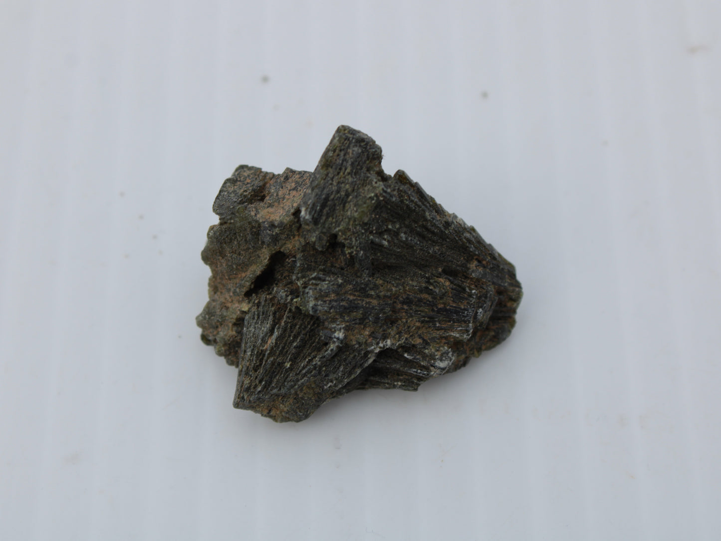 Epidote crystal 46.6ct 9.3g Rocks and Things