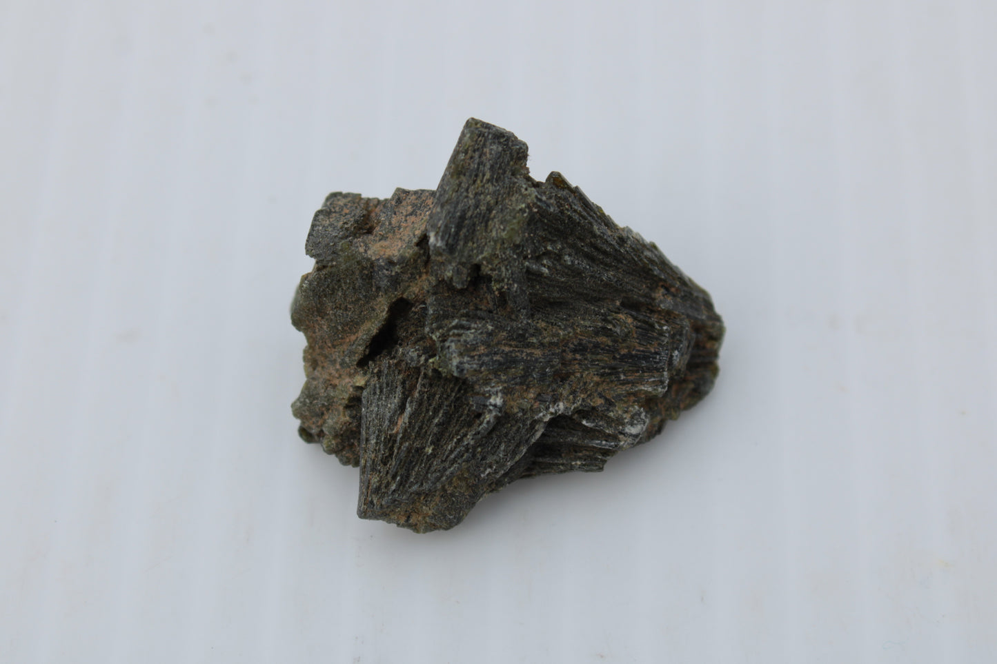 Epidote crystal 46.6ct 9.3g Rocks and Things
