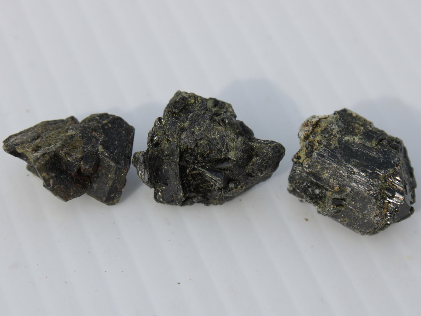 Epidote 3 clusters 87.3ct 17.4g Rocks and Things