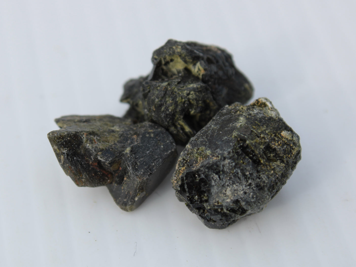 Epidote 3 clusters 87.3ct 17.4g Rocks and Things
