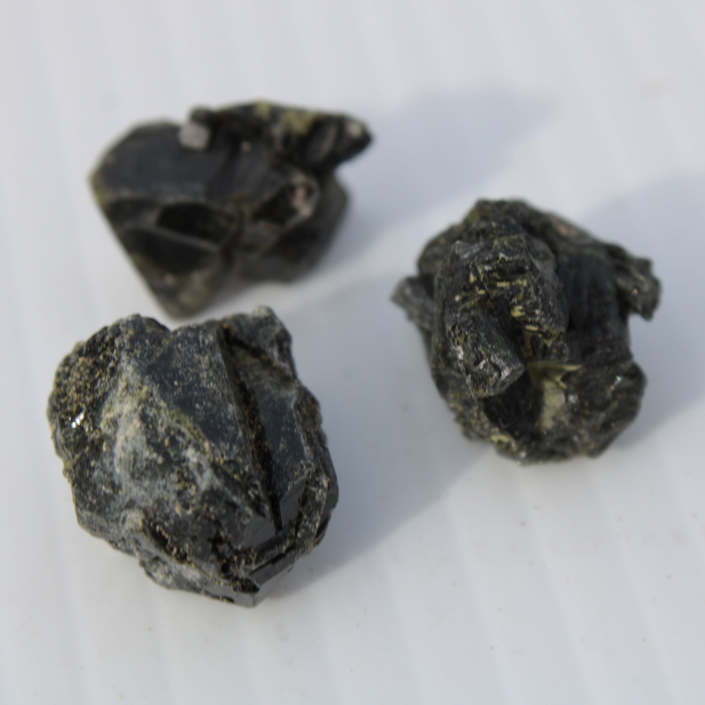Epidote 3 clusters 87.3ct 17.4g Rocks and Things