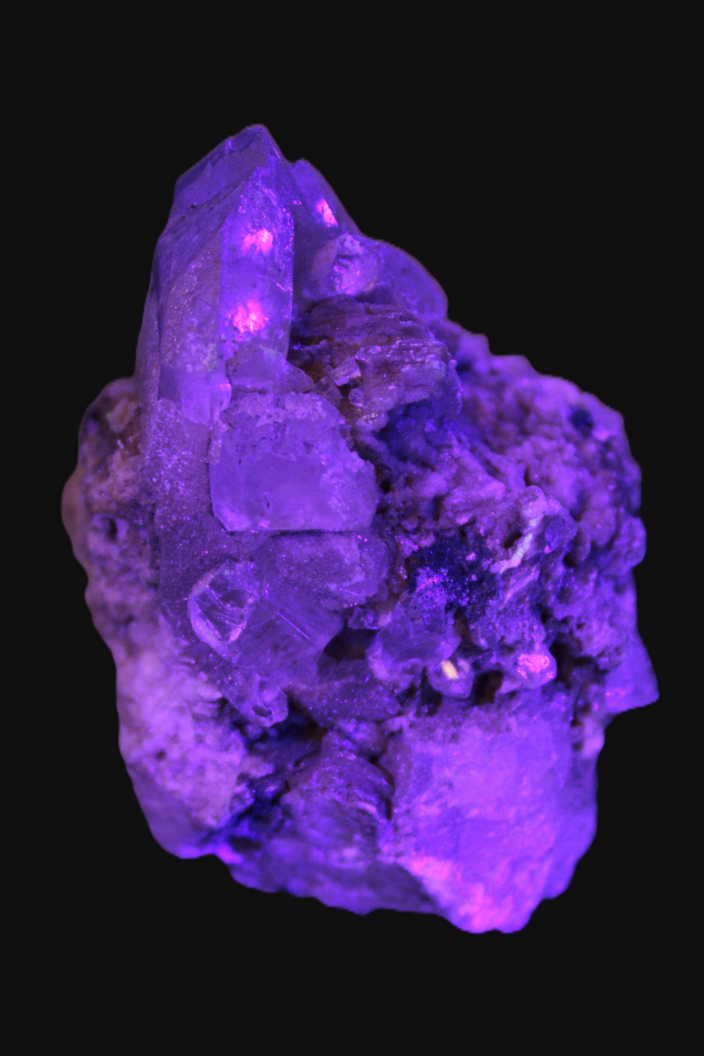 Elestial double-terminated Quartz with Aquamarine, Elbaite & Kunzite crystals on matrix 70mm 845ct 169g in UV light - Rocks and Things Store