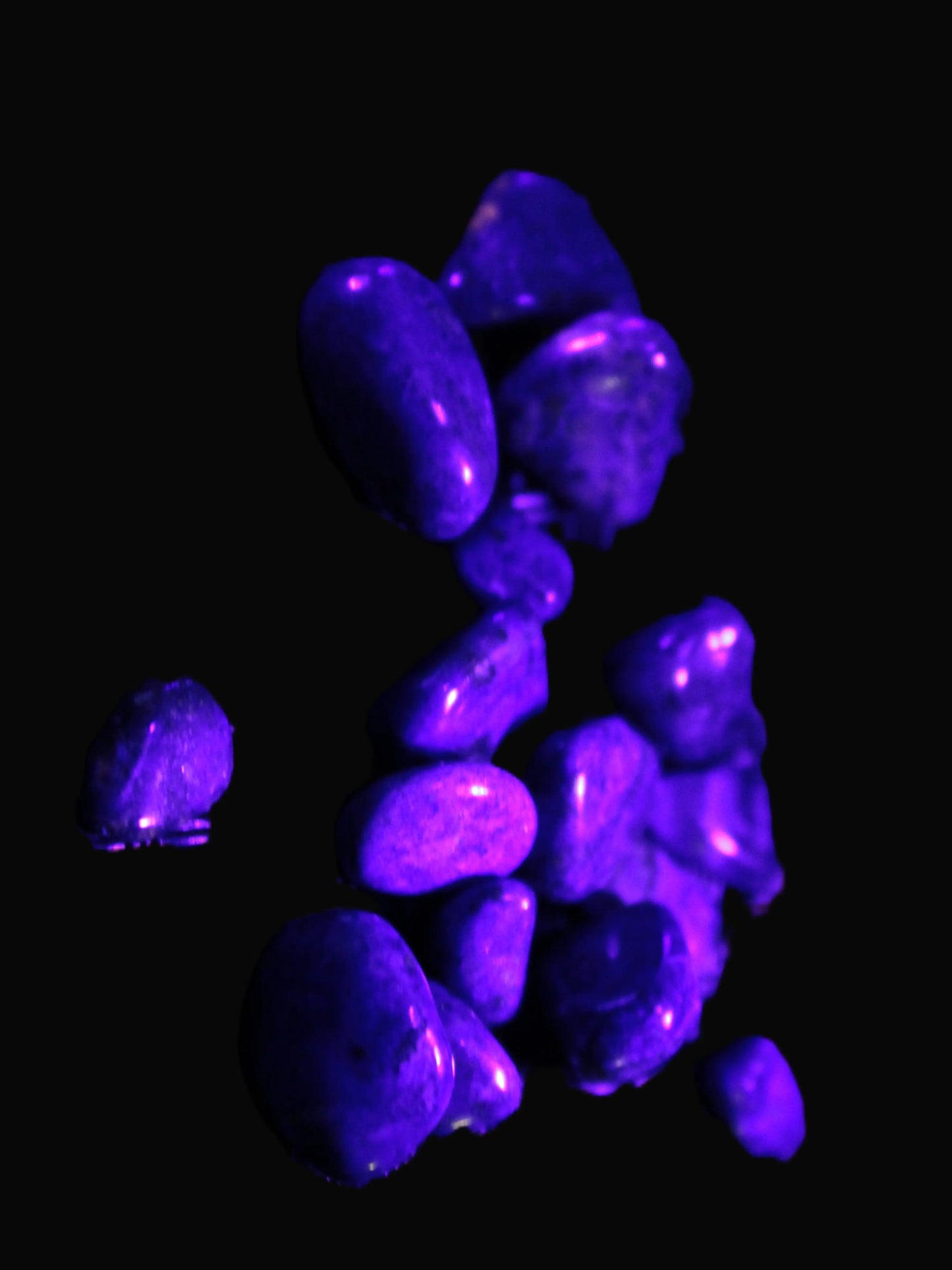 Lapis Lazuli 15 tiny polished stones 8-10g Rocks and Things