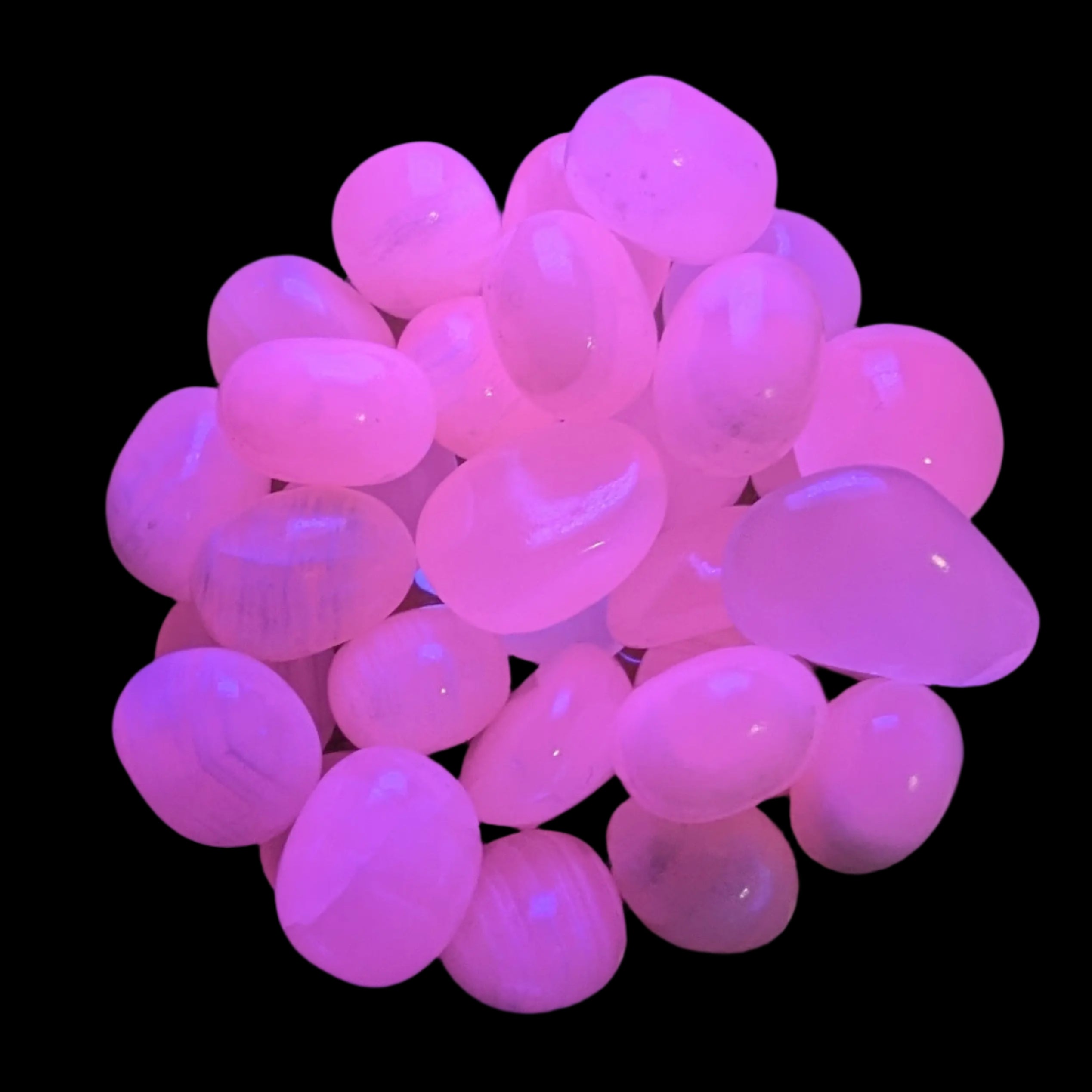 Mangano Calcite UV bright-pink-reactive tumbled stone 4-6g Rocks and Things