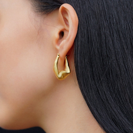 Spiral Hoops • Gold