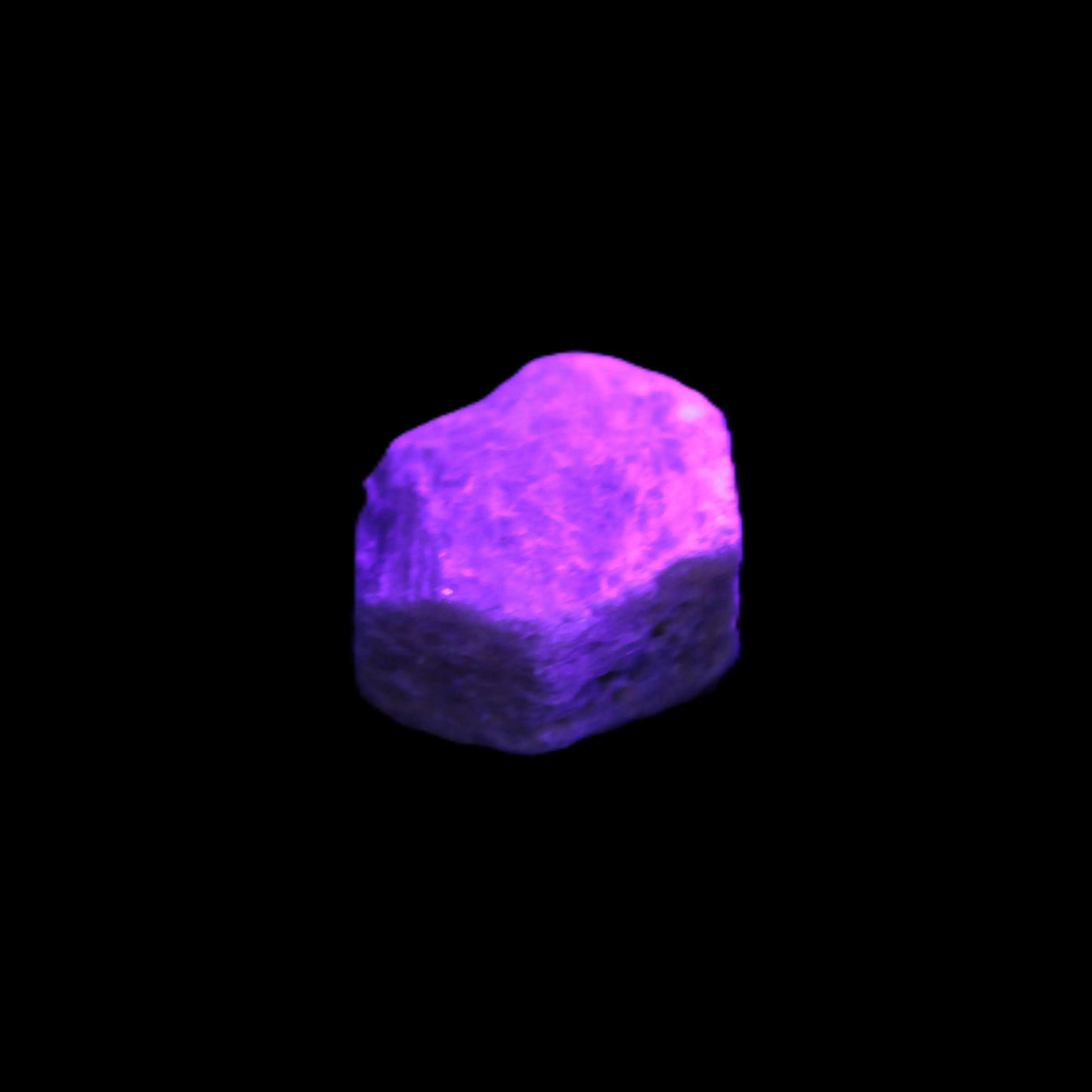 Violet Sapphire (unheated) 7-8g Rocks and Things