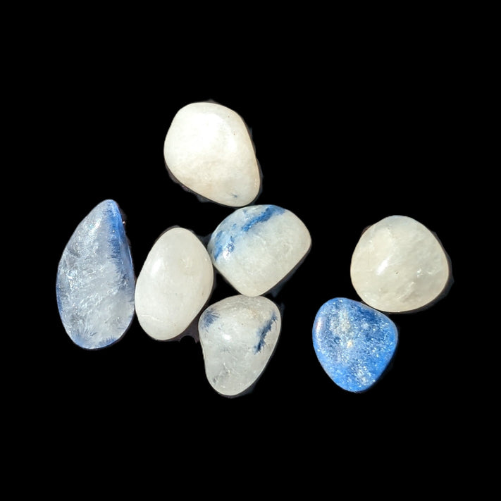 Dumortierite Rocks and Things