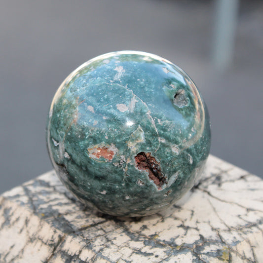 Green Ocean Jasper sphere 456g 70mm