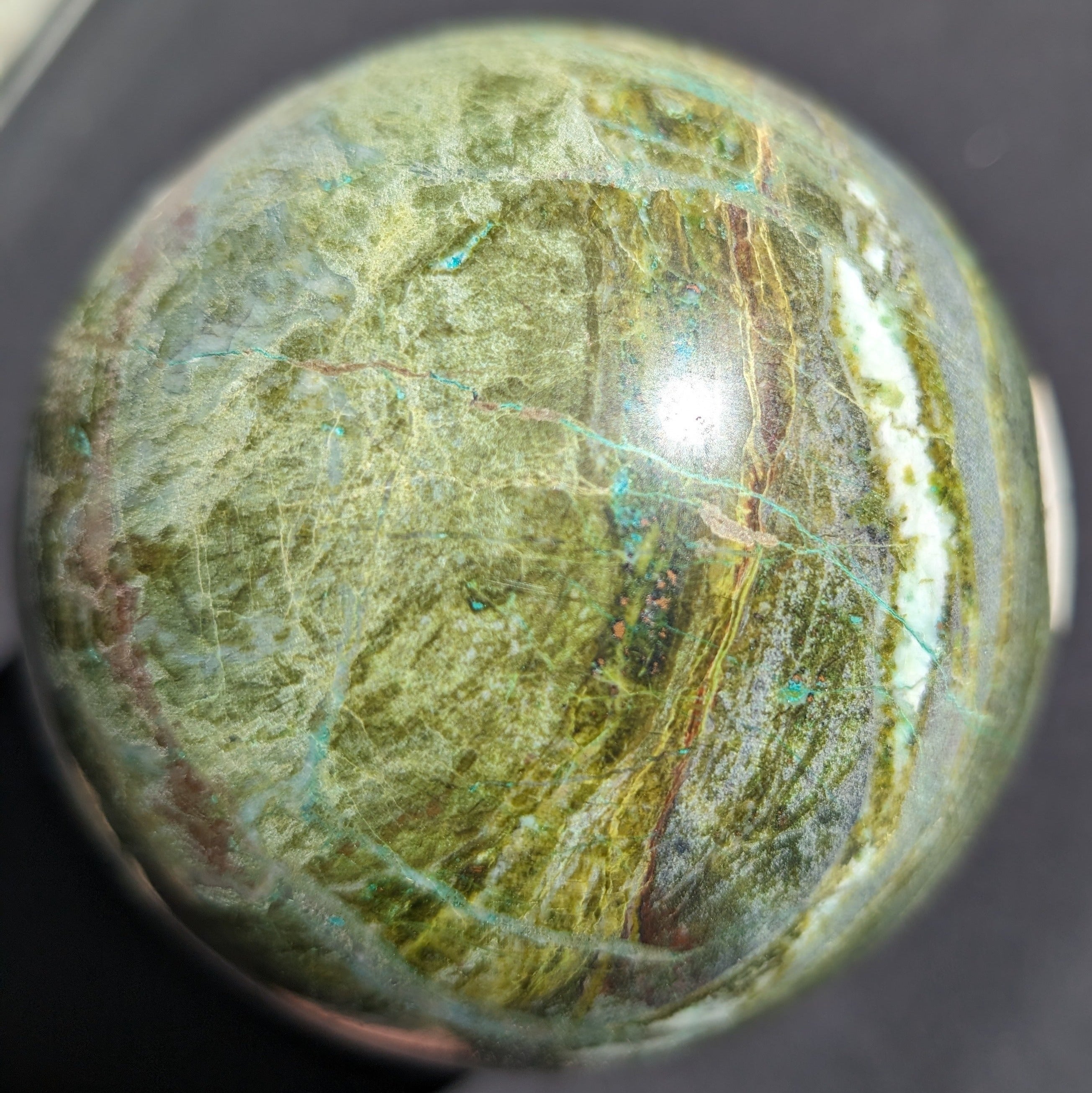 Phoenix stone sphere 1500g Rocks and Things