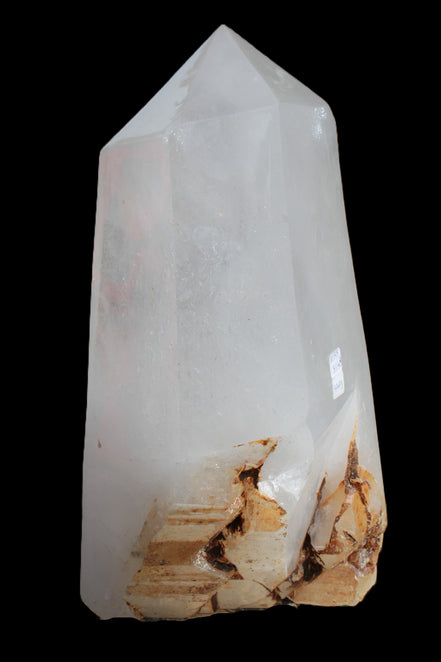 Clear White Quartz obelisk 14040g in sunlight