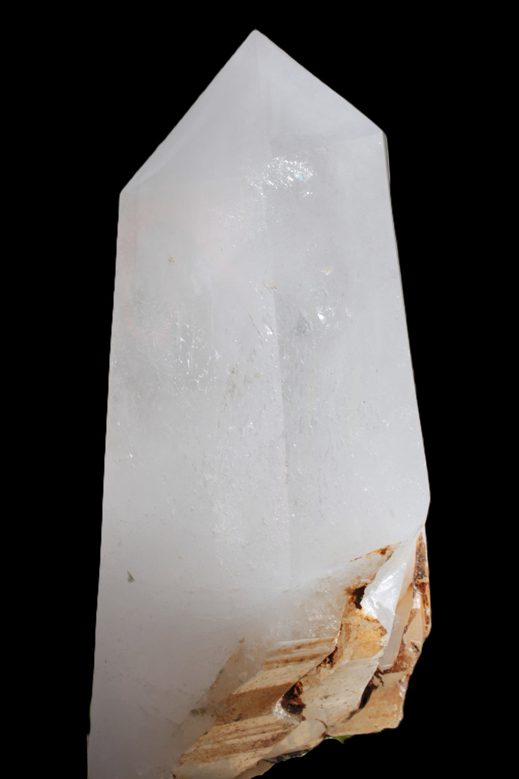 Clear White Quartz obelisk 14040g in sunlight