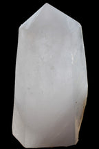 Clear White Quartz obelisk 14040g in sunlight