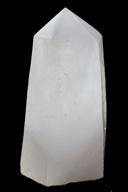 Clear White Quartz obelisk 14040g in sunlight