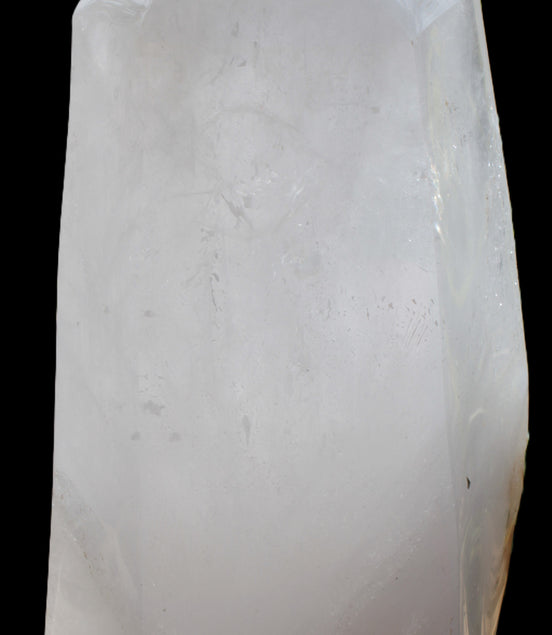 Clear White Quartz obelisk 14040g in sunlight