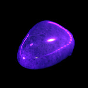 Green Aventurine tumble stone 11/13g Rocks and Things