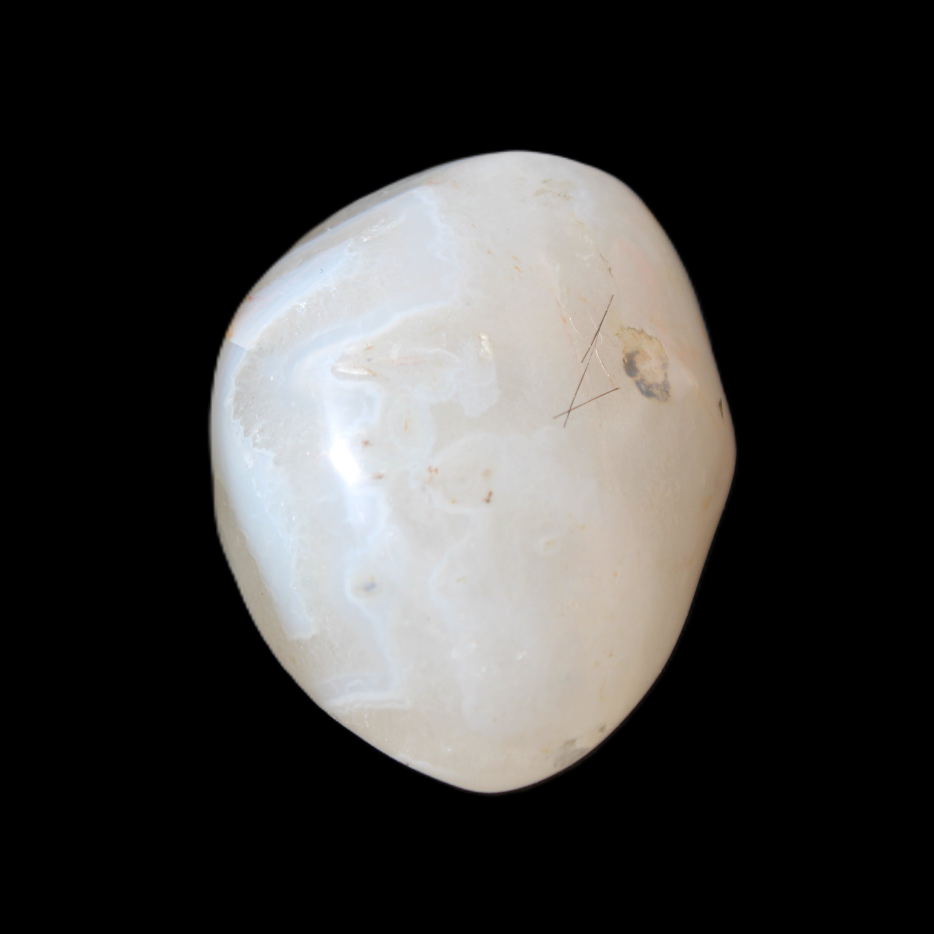 White and Yellow Agate 68g in sunlight - Rocks and Things Store