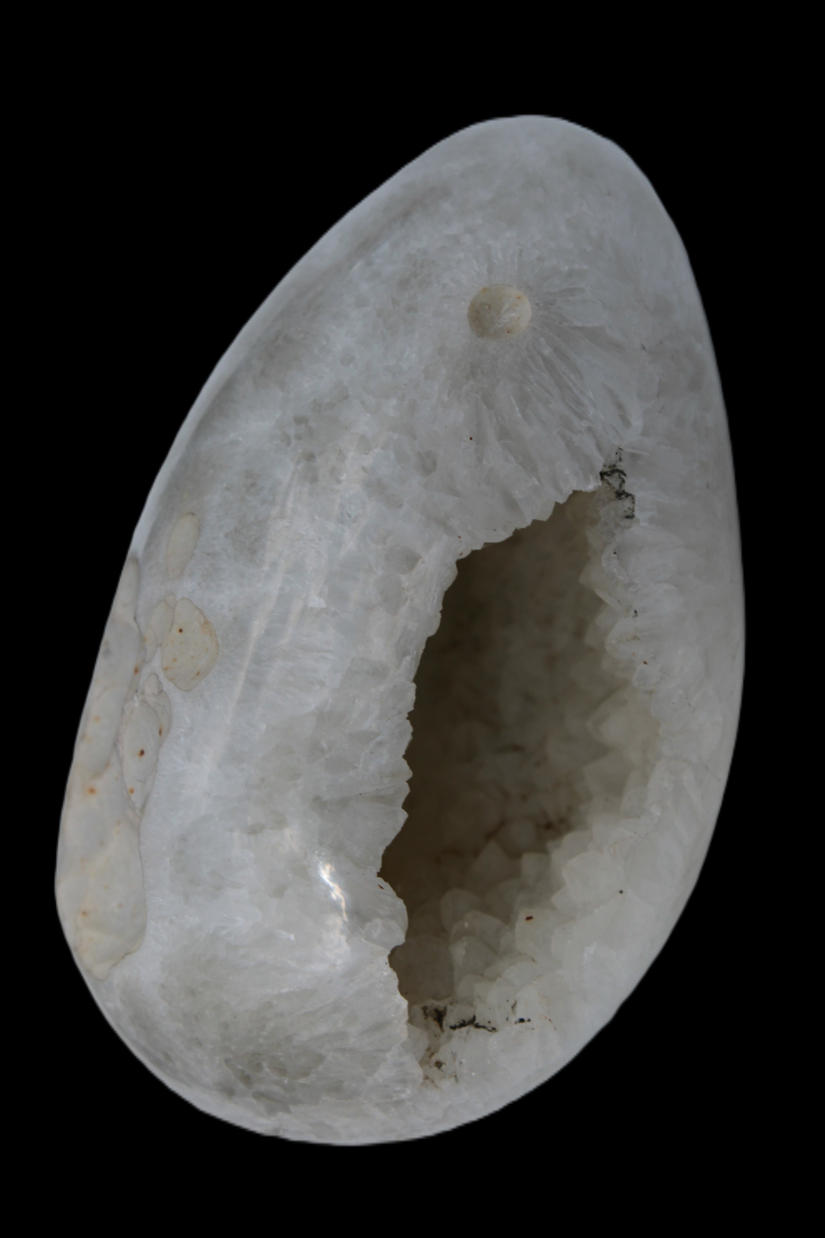 Agate Geode from Madagascar 446g - Rocks and Things Store
