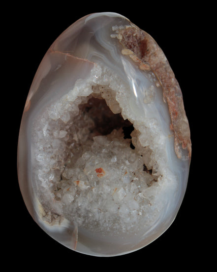 Agate geode 222g in sunlight - Rocks and Things Store