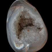 Agate geode 222g in sunlight - Rocks and Things Store