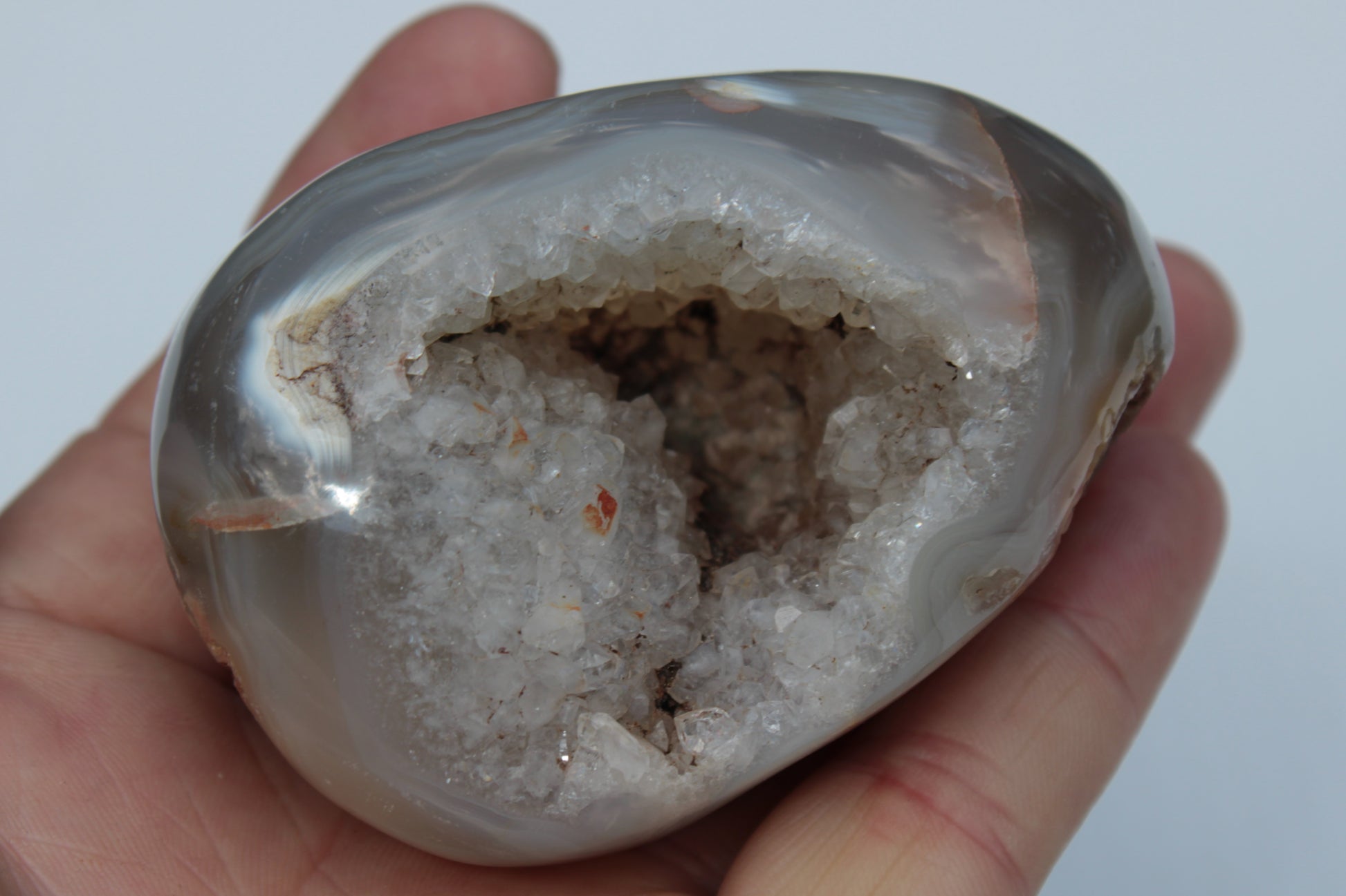 Agate geode 222g Rocks and Things