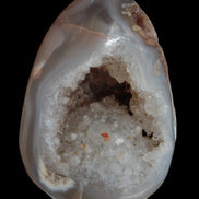 Agate geode 222g in sunlight - Rocks and Things Store