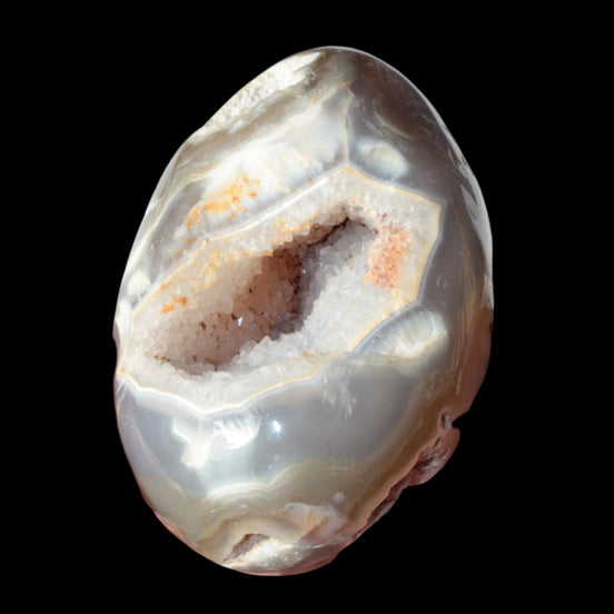 Agate geode 307g in sunlight - Rocks and Things Store