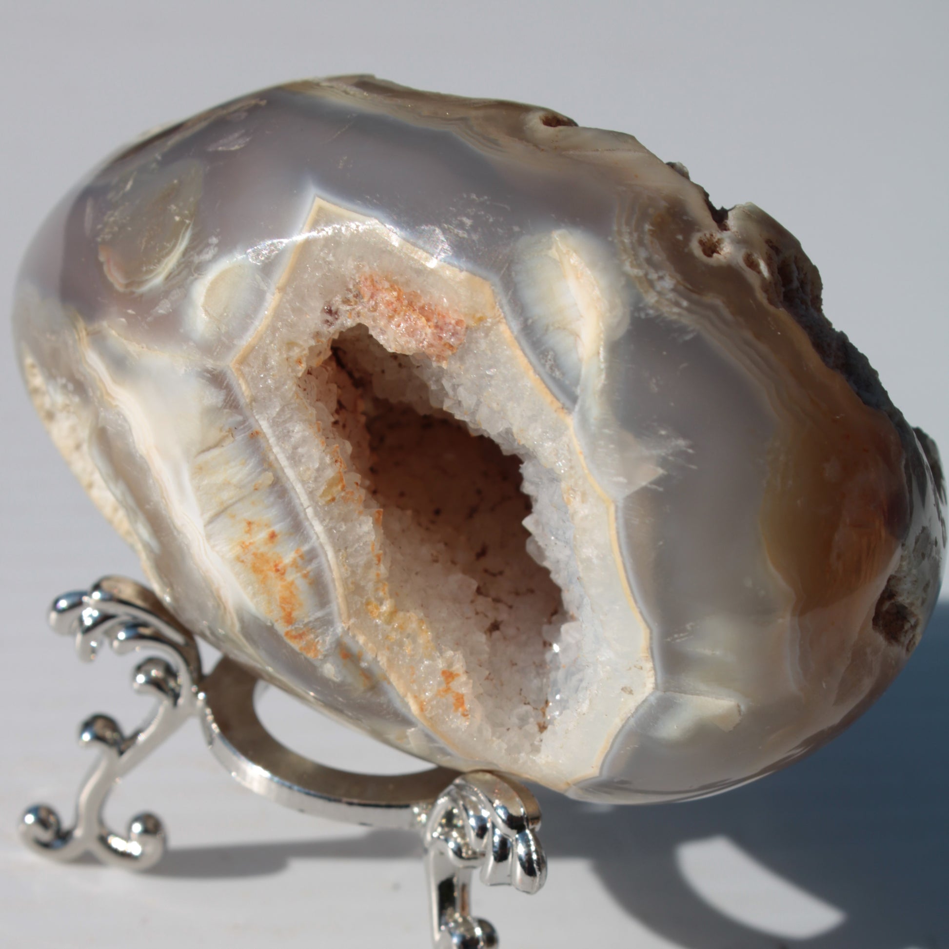 Agate geode 307g Rocks and Things