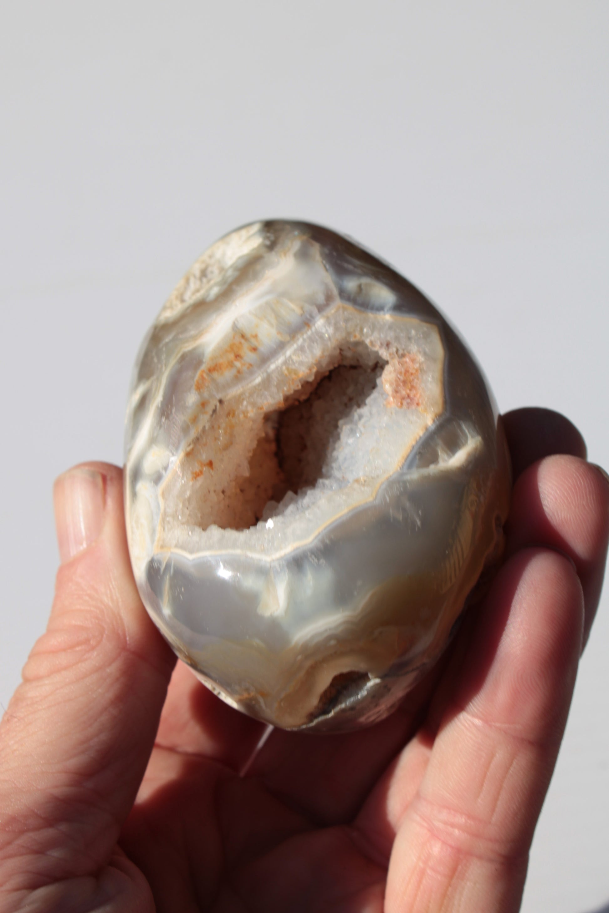 Agate geode 307g Rocks and Things