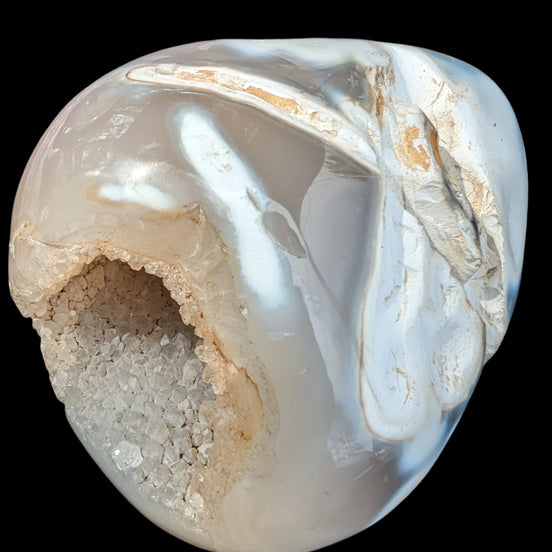 Agate geode 435g Rocks and Things