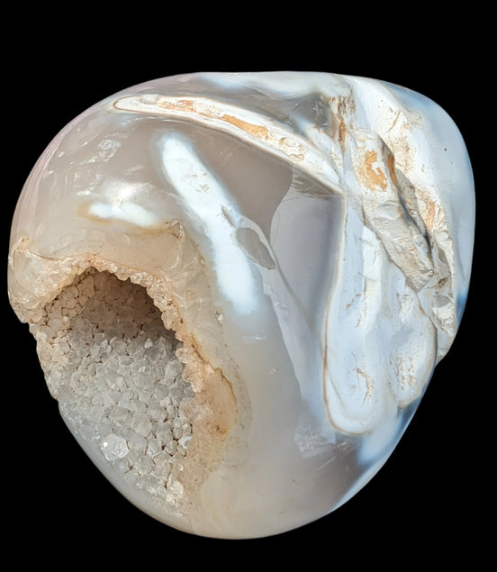 Agate geode 435g Rocks and Things
