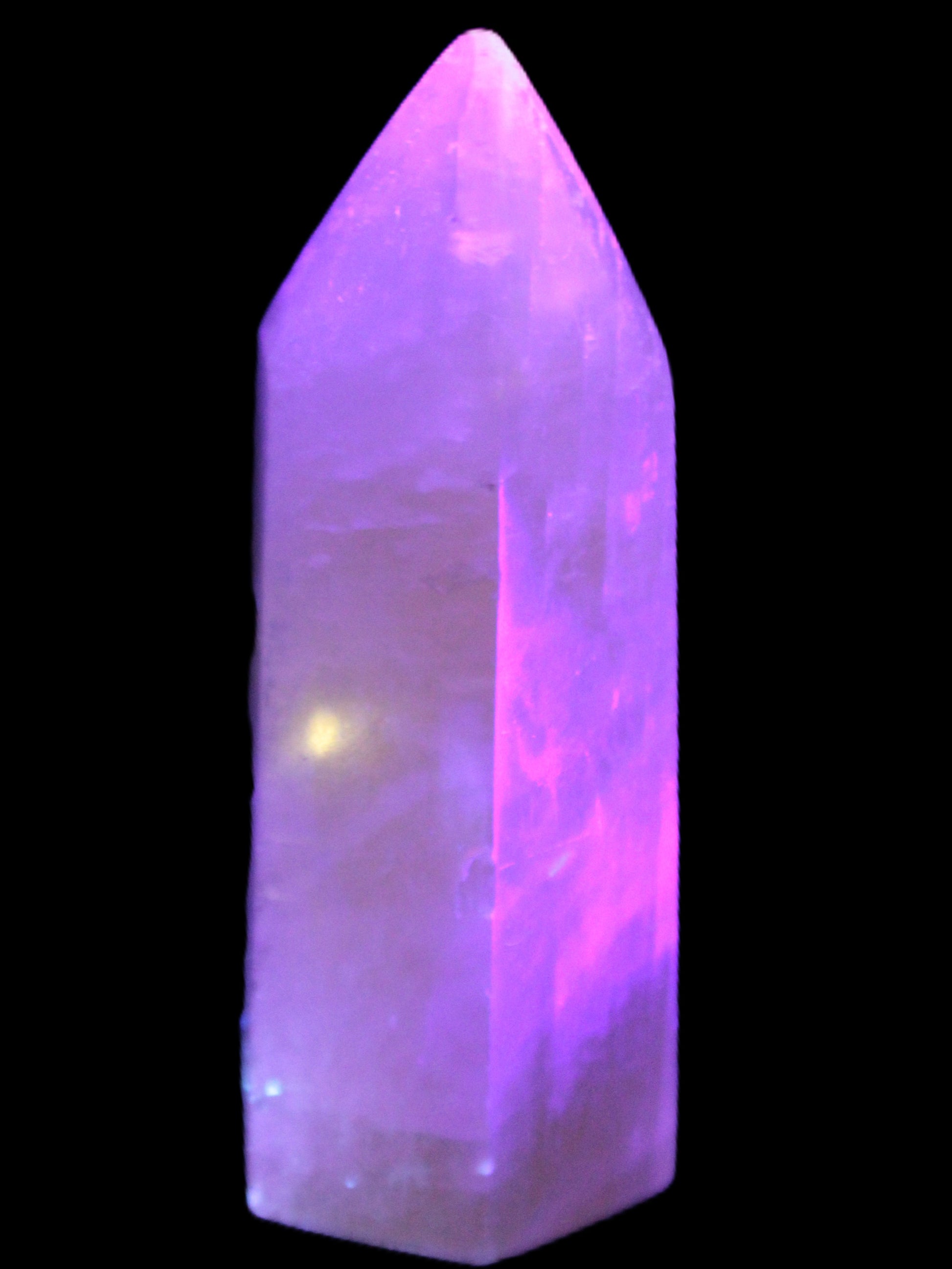 Yellow Calcite spar obelisk from Iceland 327g in UV light